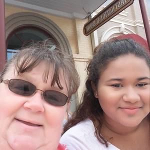 Meet your Posher, Kerri